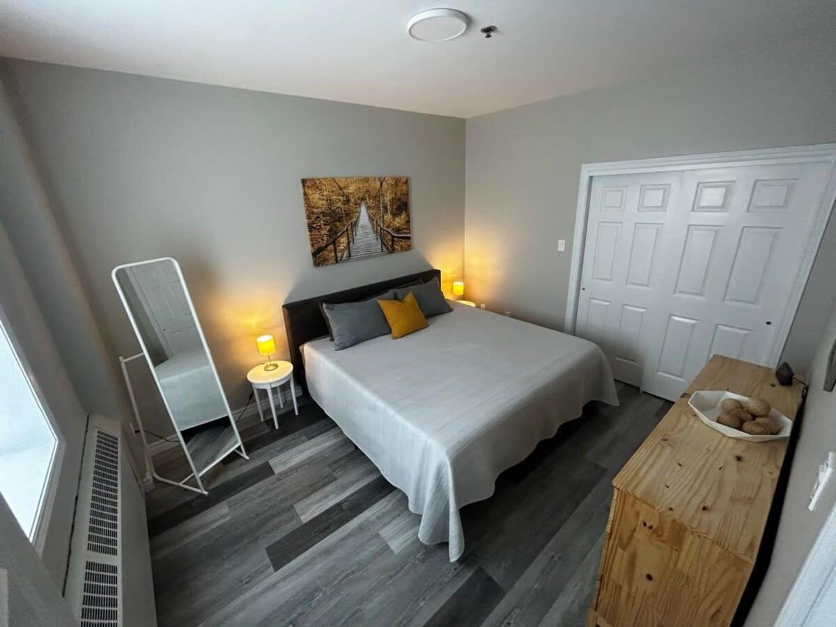 New Large Luxurious 2Br Condo In The Heart Of Uptown Coffee, Wifi Сейнт Джон Екстериор снимка